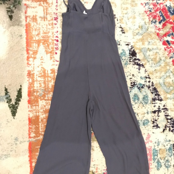 Gray tie Jump Suit - Picture 2 of 3